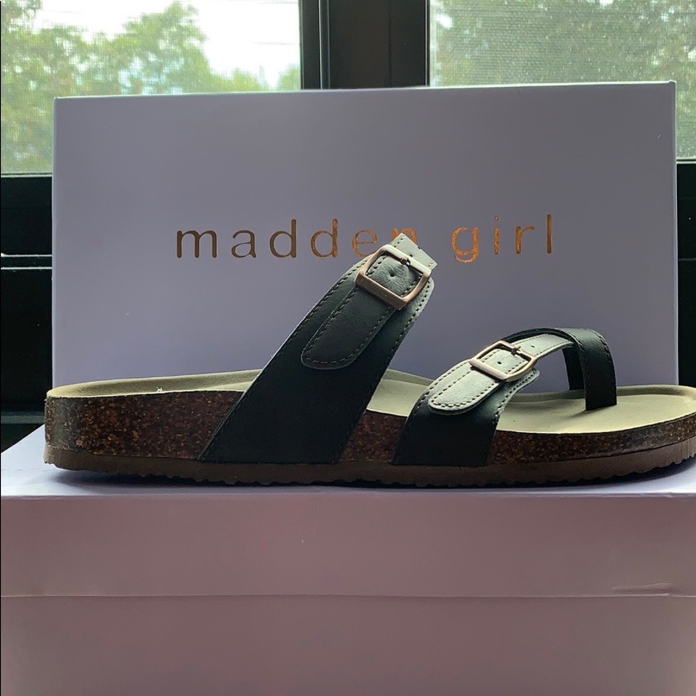 Madden Girl Sandals Bryce